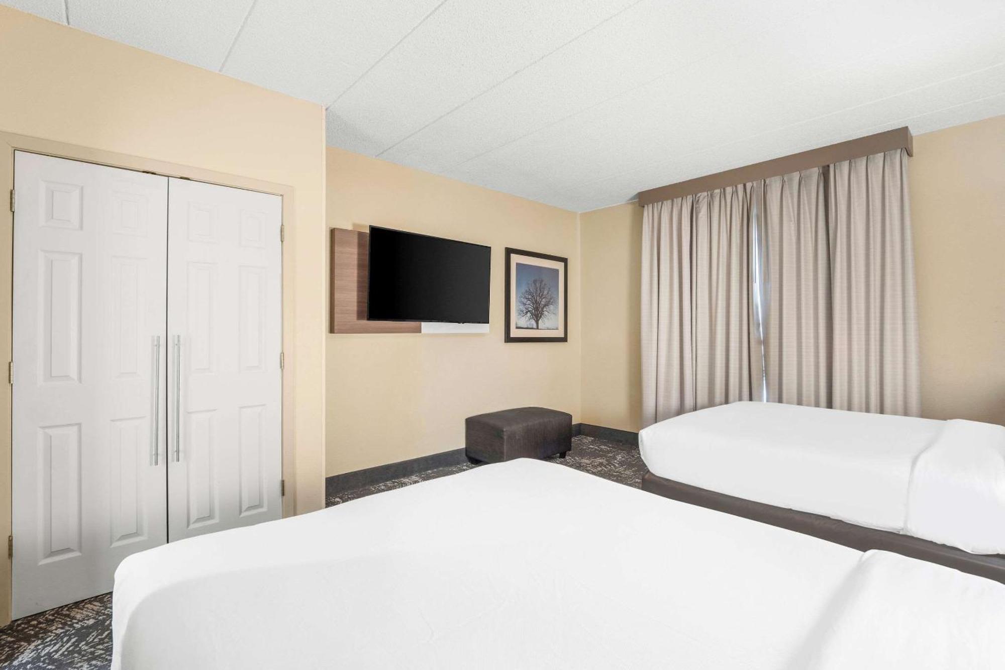 Comfort Suites Columbia At Harbison Exterior foto