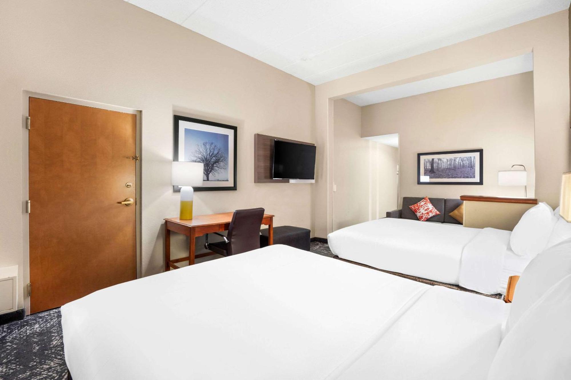 Comfort Suites Columbia At Harbison Exterior foto